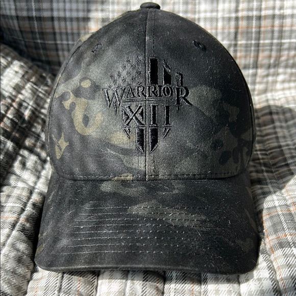 Other - COPY - Black Camo flex hat S/M